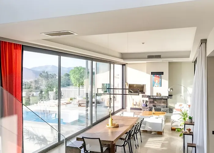 Vistaport A - Luxury With Private Pool And Sea View بودروم